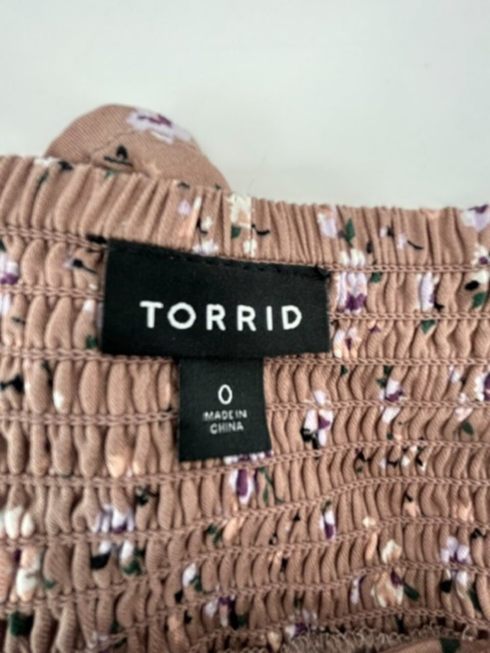 Torrid Floral Cami Tank Top Size 0 Large 12 Smocked Back Adjustable Strap Peplum - Picture 3 of 7
